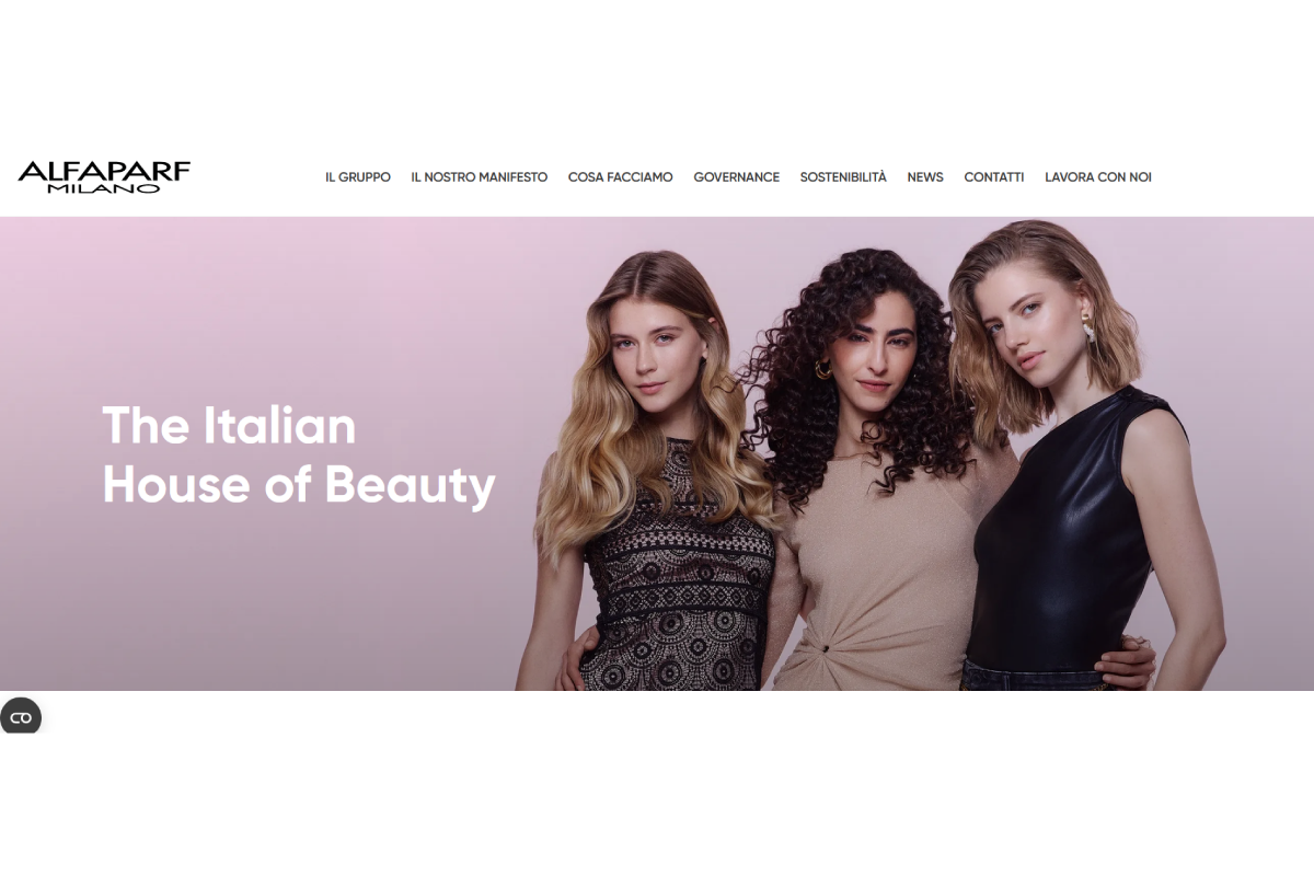 Homepage Alfaparf Milano con tre modelle e il claim The Italian House of Beauty per il settore cosmetico professionale.