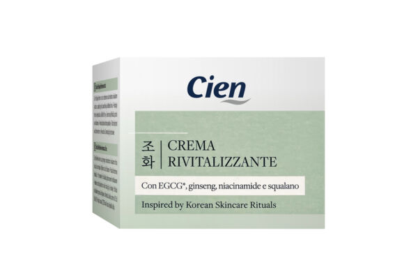 Confezione Crema Rivitalizzante Cien Lidl ispirata alla skincare coreana con EGCG, ginseng e niacinamide.